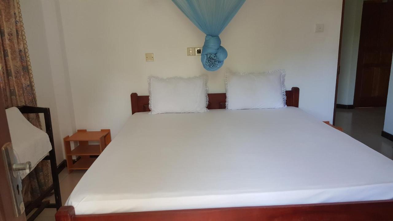 Hotel Whitehouse Tissamaharama Dış mekan fotoğraf